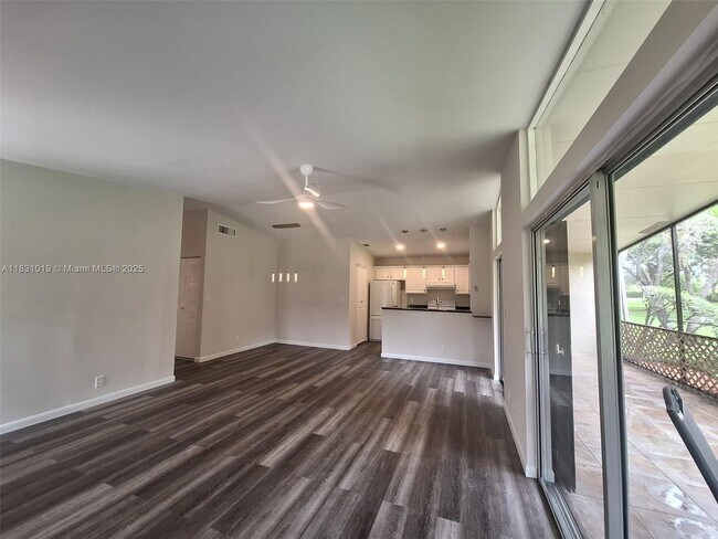 Building Photo - 22280 Timberly Dr