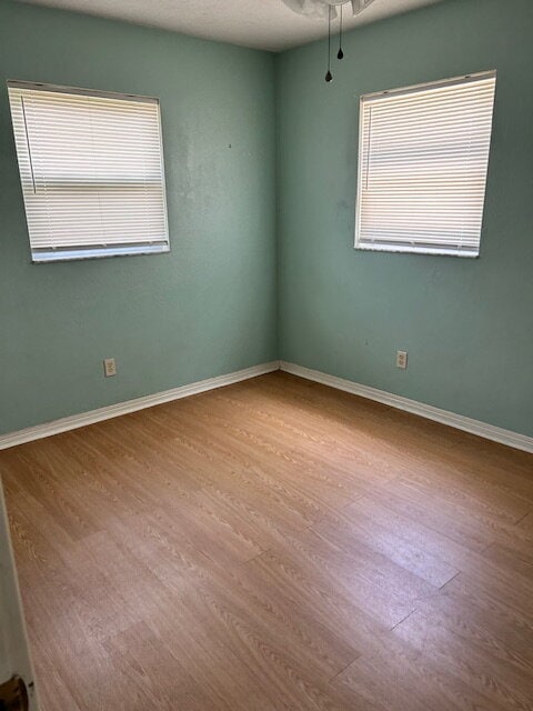 Building Photo - Bring Your  RV or Boat  -   2/1 House Incl...