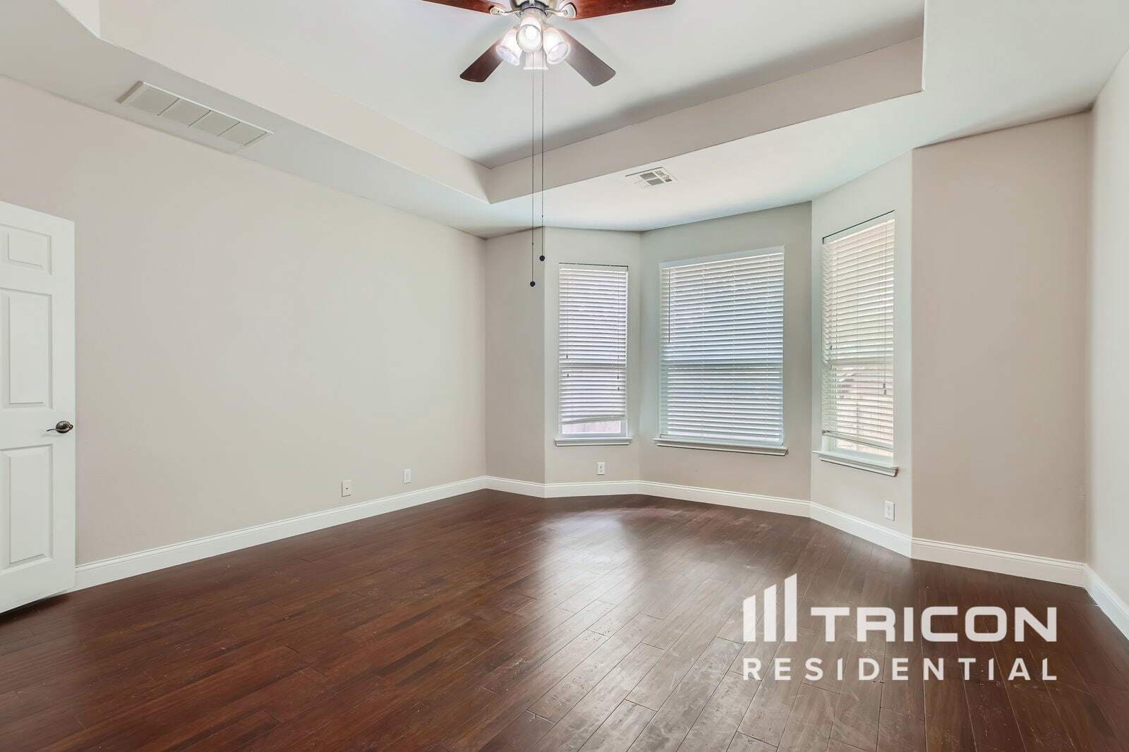 Building Photo - 213 Ridge Bluff