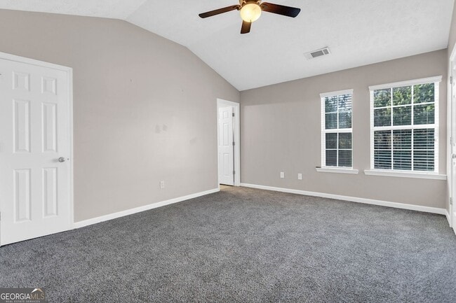 Building Photo - 5313 Paramount View Way NE