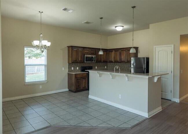 Building Photo - 2701 NW 185th St