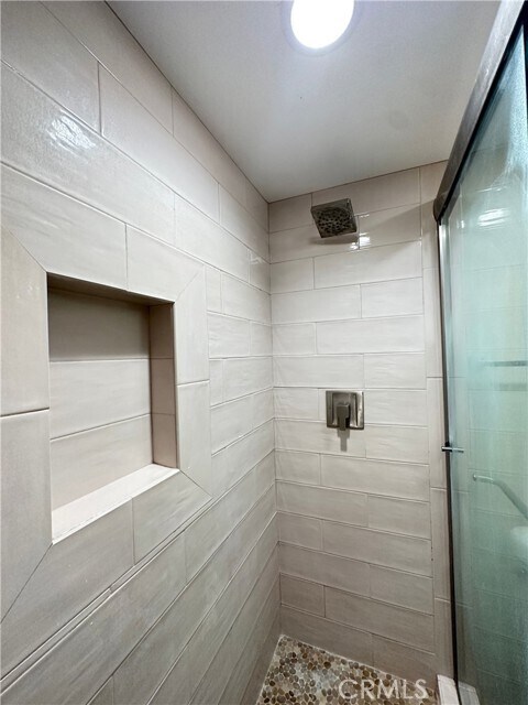 Building Photo - 614 13th St