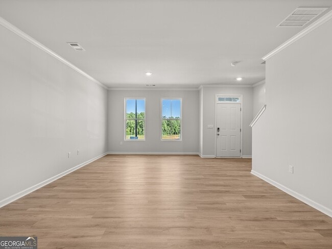 Building Photo - 6741 Leigh St