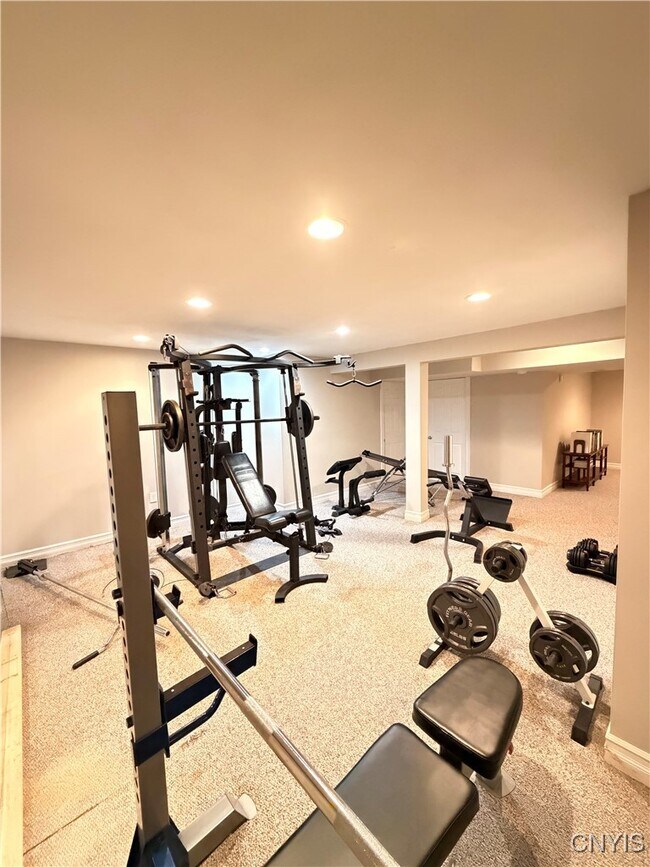 Building Photo - 6201 Applecross Rd