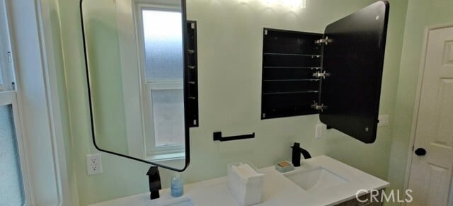 Building Photo - 18822 Cranbrook Ave