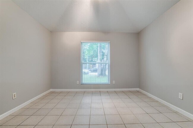 Building Photo - 22707 Bridgewater Dr