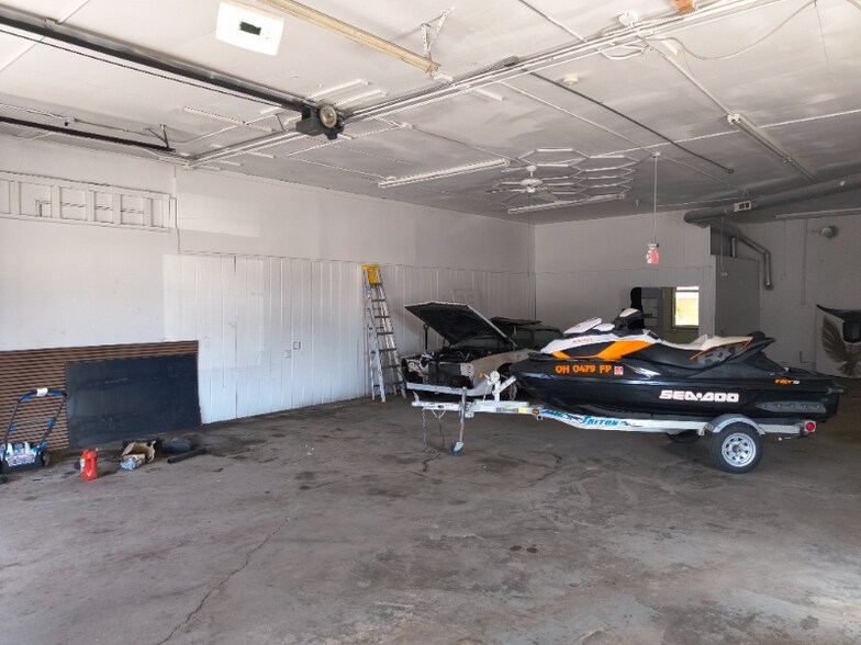 Building Photo - 8464 Cleveland Ave NW