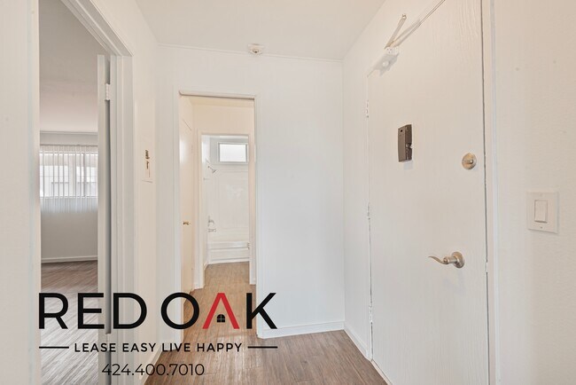 Building Photo - 3111 4th St