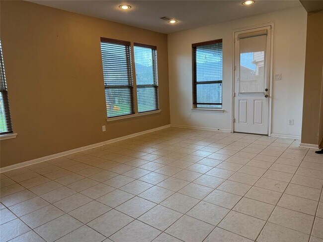 Building Photo - 24018 Buffalo Cove Ln