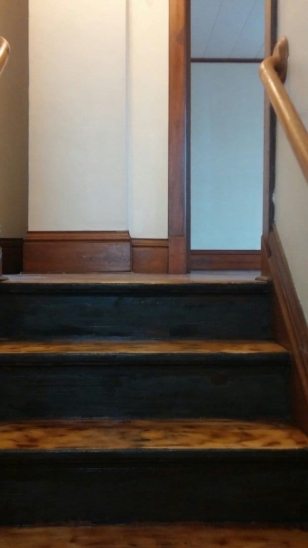 Building Photo - 1002 Burr