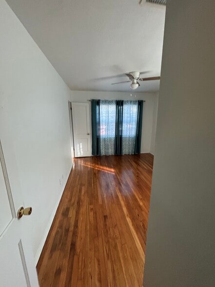 Building Photo - 2710 Green St