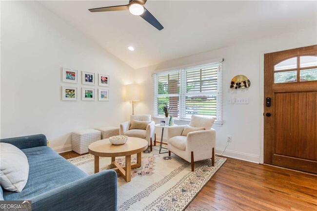 Building Photo - 2357 Cortez Way NE