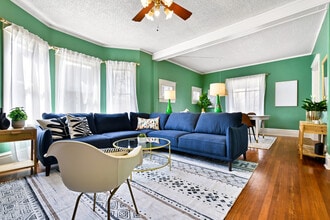 Building Photo - 835 E Boulder St