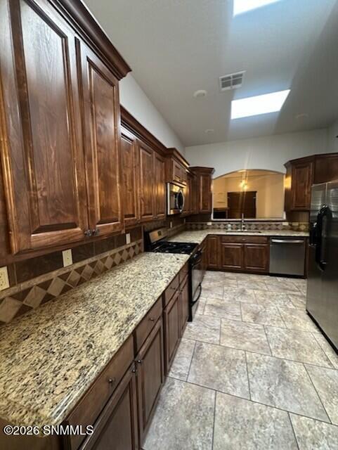 Building Photo - 7353 Vista De Sobre Dr