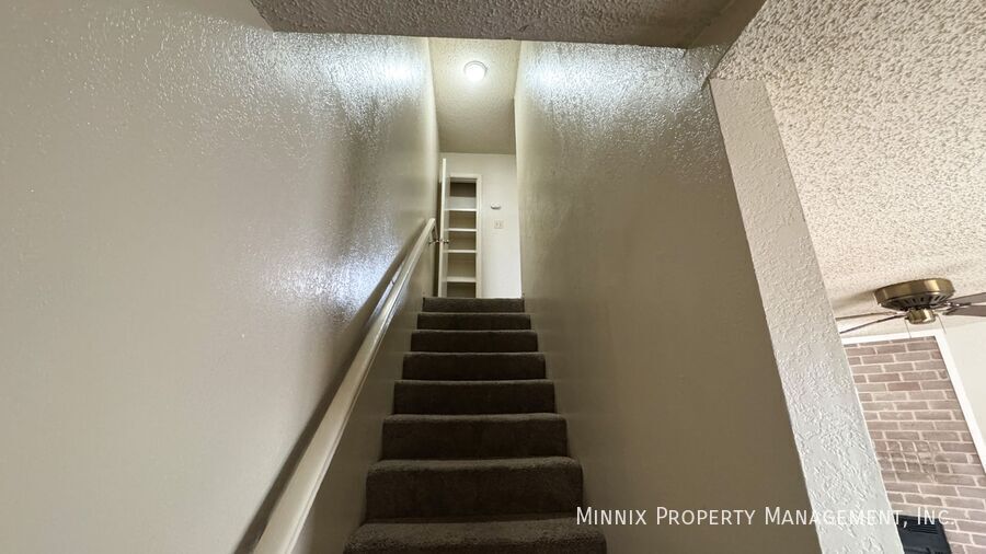 Building Photo - 5804 6th St