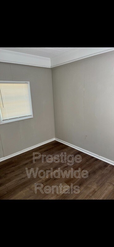 Building Photo - 134 Munson Dr