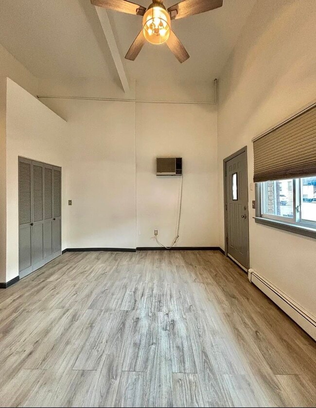 Building Photo - 215 Avenue B