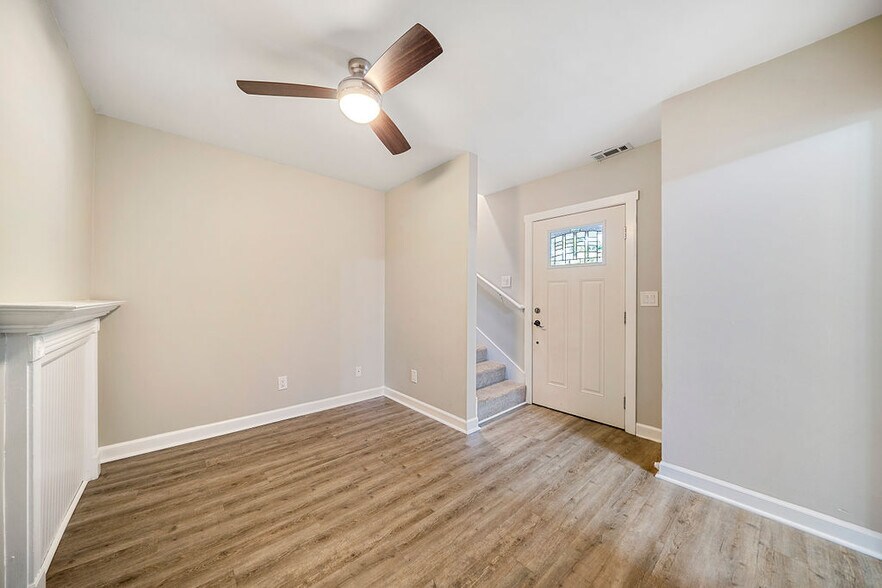 Building Photo - 600 Frasier St SE