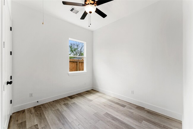 Building Photo - 8506 Wileyvale Rd