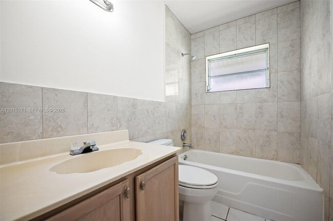 Building Photo - 7004 NW 67th Ave