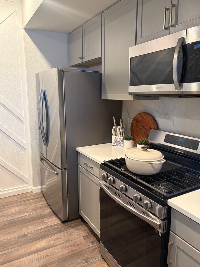 Building Photo - 1625 Rose Quartz Heights