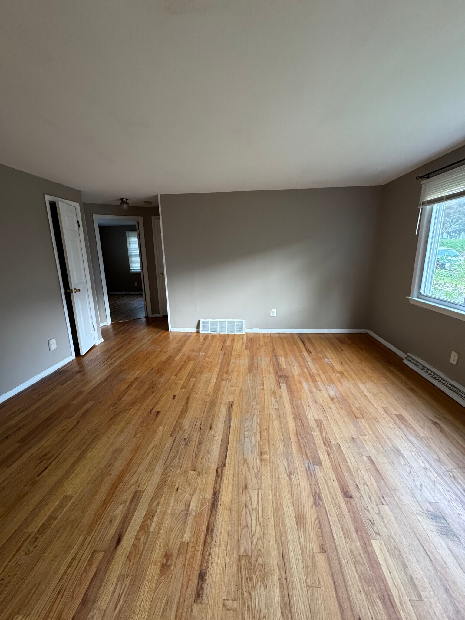 Building Photo - 22 Judith Ter