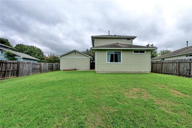 Building Photo - 13905 Briarcreek Loop