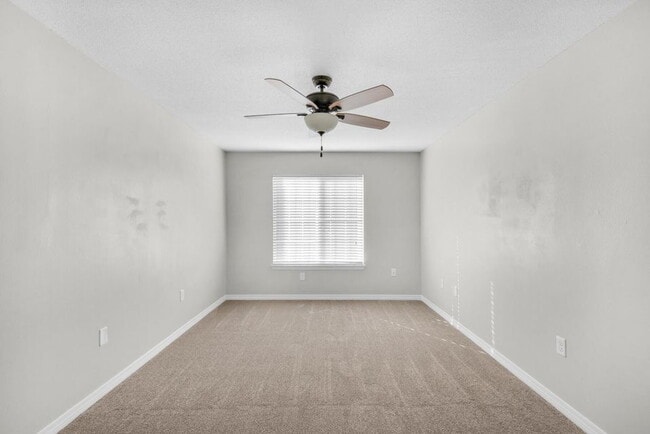 Building Photo - $300.00 Off First Months Rent!