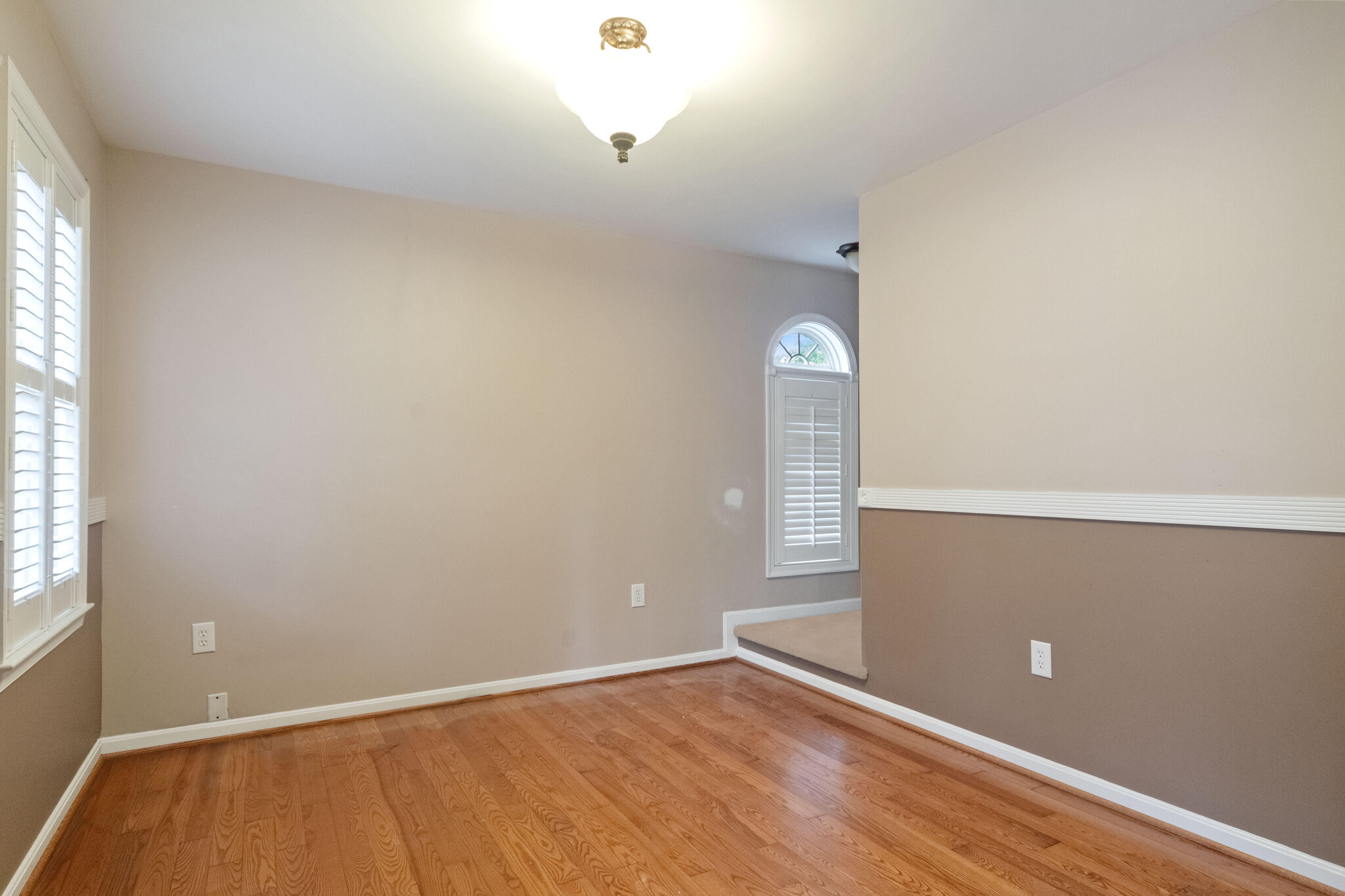 Building Photo - 10123 New Scotland Dr