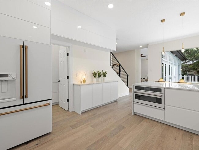 Building Photo - 1707 Caribbean Dr