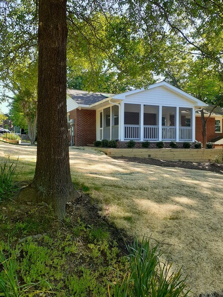 exterior of screen porch - 200 Adair St