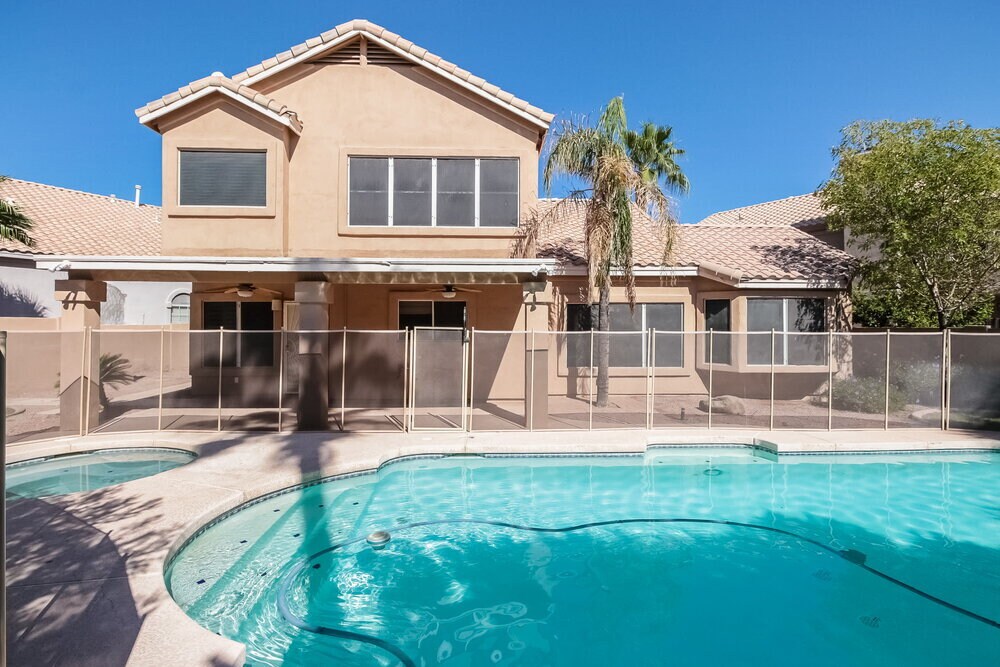 Building Photo - 16420 S 38th St