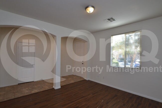 Building Photo - 9182 W Black Hill Rd
