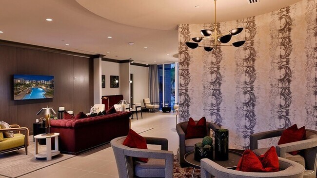 Building Photo - 5500 Broken Sound Blvd NW