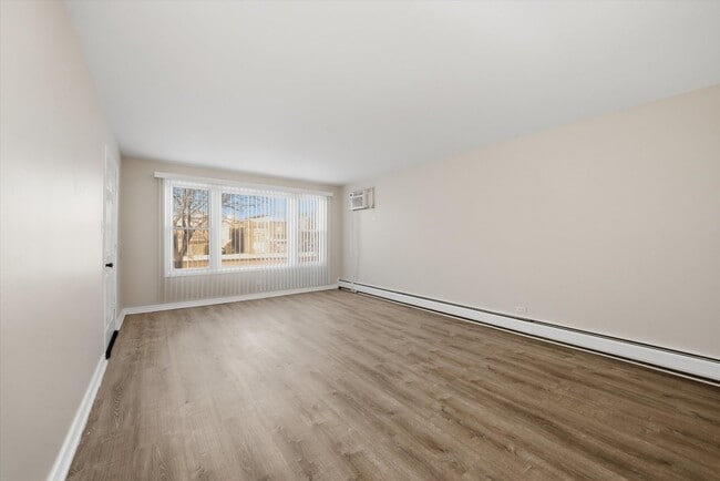 Building Photo - 6135 W 79th St