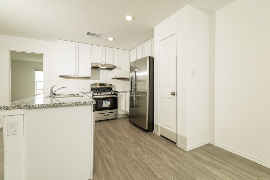 Building Photo - 20311 Agate Rdg
