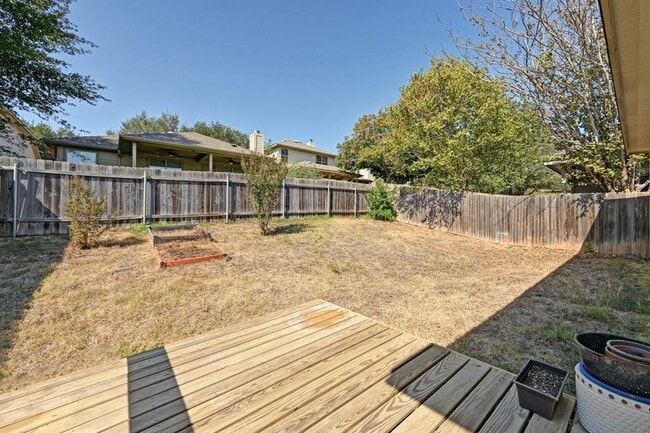 Building Photo - 9206 Brents Elm Dr