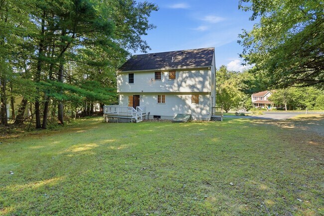 Building Photo - 59 Crystal Ct