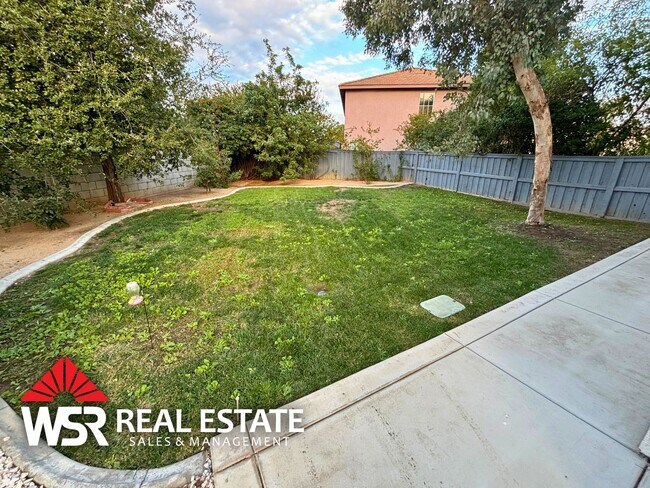 Building Photo - Stunning Orangecrest Rental – Pool, Yard, 3-Car Garage & More!