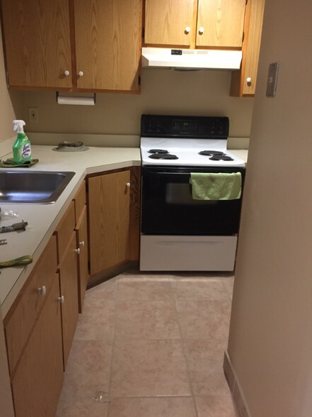 Building Photo - 1417 Quinnipiac Ave