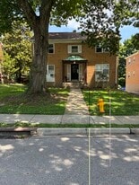 Building Photo - 40 Pleasant Ridge Ave