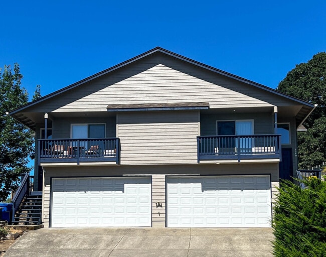 Primary Photo - 1545 Fircrest Ct SE