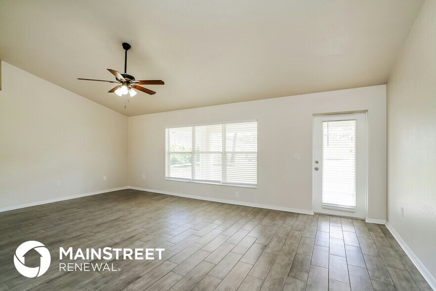 Building Photo - 1336 Japan St