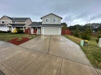 Building Photo - ** MOVE IN SPECIAL** 4 Bedroom House in Jefferson!