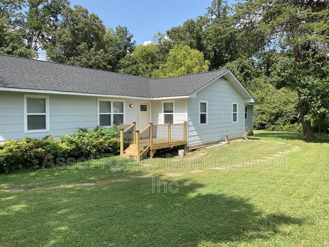 Primary Photo - 716 Shadycrest Dr