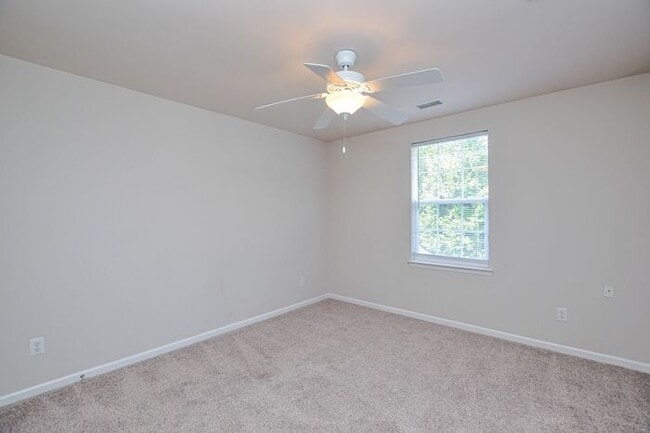 Building Photo - Elegant 4-bedroom Home in Desirable Callonwood Neighborhood in Matthews, NC