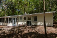 Building Photo - 640 NW 36th Ter