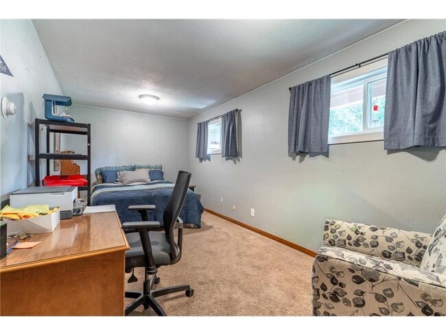 Building Photo - 1409 Hoot Lake Dr