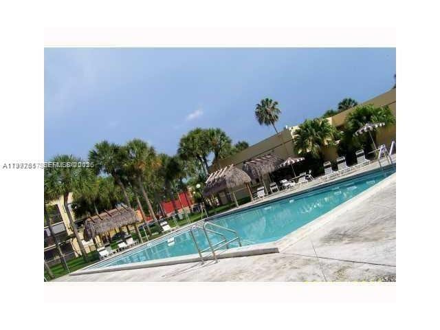 Building Photo - 8065 SW 107th Ave