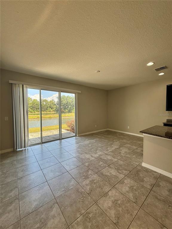 Building Photo - 7944 Evergreen Creek Ct